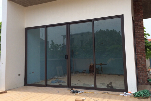 mẫu cửa nhôm Việt Pháp hệ 4500 2