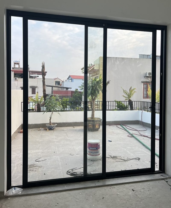 Cửa nhôm Xingfa 2 cánh thiết kế trượt lùa