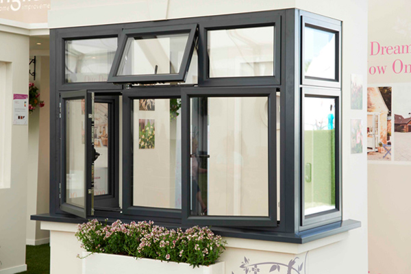 Cửa sổ nhôm Xingfa 3 cánh