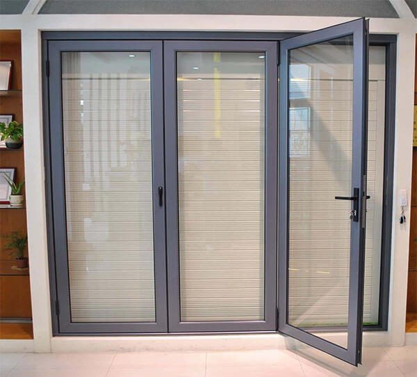 cua-nhom-viet-phap-he-55-02