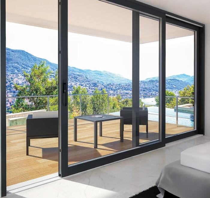 cua-nhom-xingfa-quang-dong-co-may-loai-06