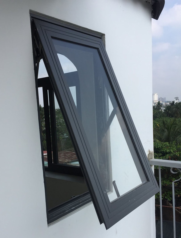 Cửa sổ nhôm Xingfa hệ 1000 loại cửa mở hất.